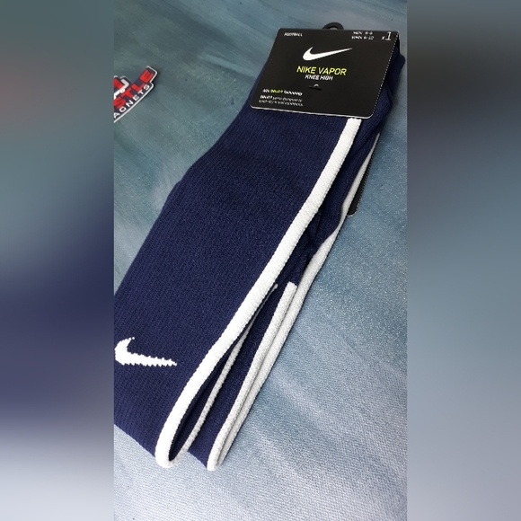 Nike Vapor Knee High Football Socks Sz Medium New - Picture 3 of 4